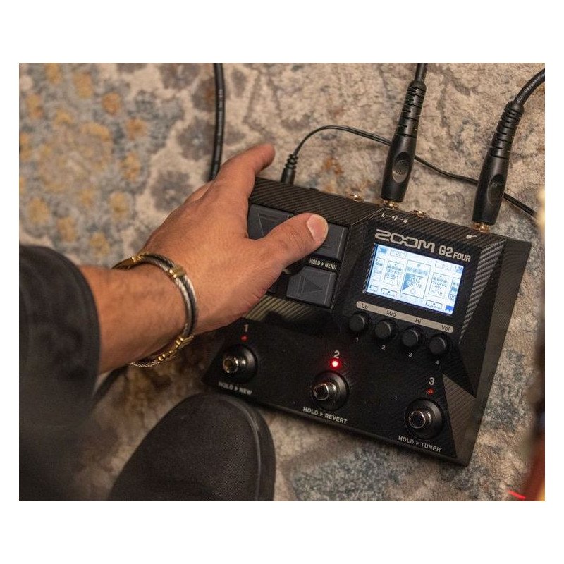 ZOOM G2 FOUR Pedalera multiefectos para guitarra electrica