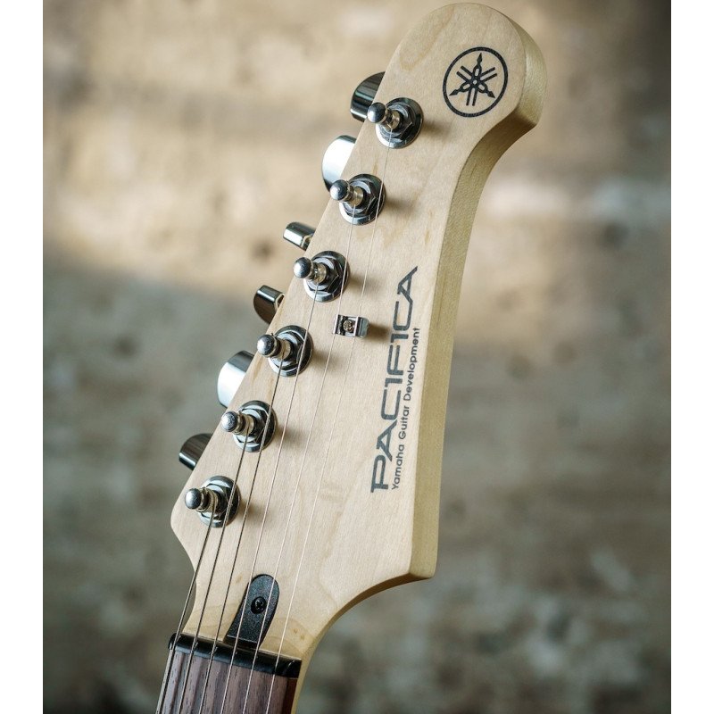 YAMAHA PACIFICA PAC112V UB Guitarra eléctrica